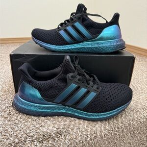 Adidas UltraBoost Clima U ‘BLACK SIGNAL CYAN'